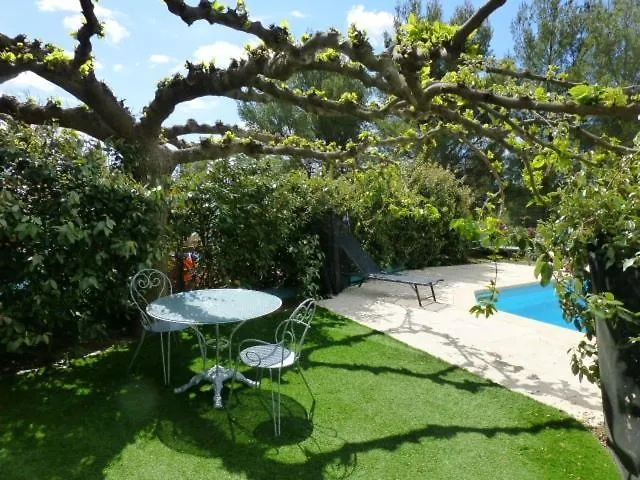 Oasis De Verdure Laouque Apartment