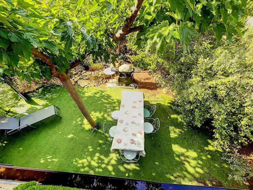 Oasis De Verdure Laouque Apartment